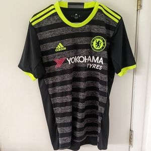 Chelsea soccer jersey men's medium